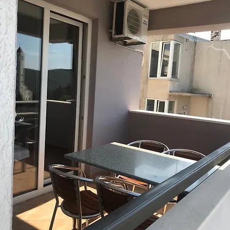 Suzana Πανσιόν